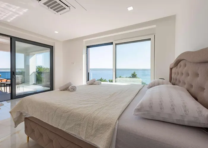 Villa A'more Seafront,