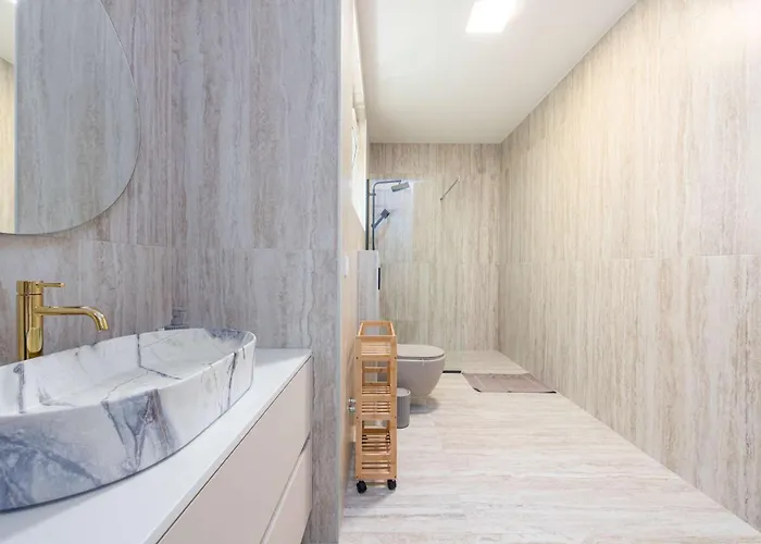 Villa A'more Seafront, Maslenica