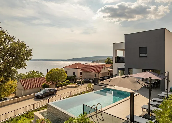 Villa A'more Seafront,