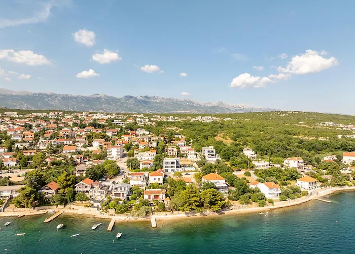 A'more Seafront, * Maslenica