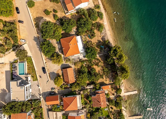 A'more Seafront, Villa